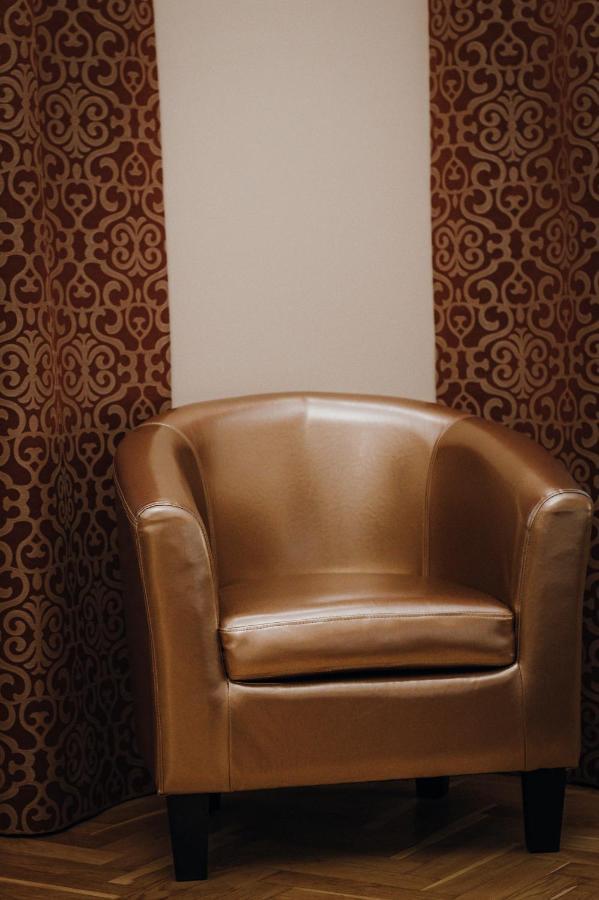 Dozsa Apartman セゲド エクステリア 写真