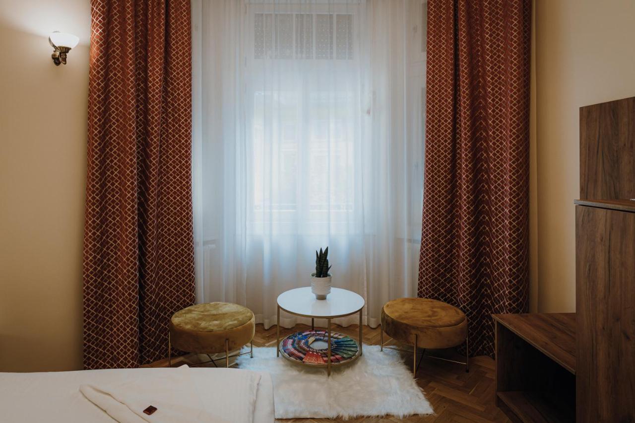 Dozsa Apartman セゲド エクステリア 写真